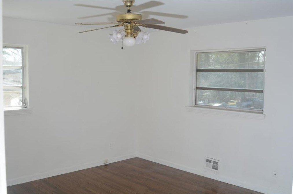 2403 Shamrock Dr, Decatur GA  30032-7149 exterior