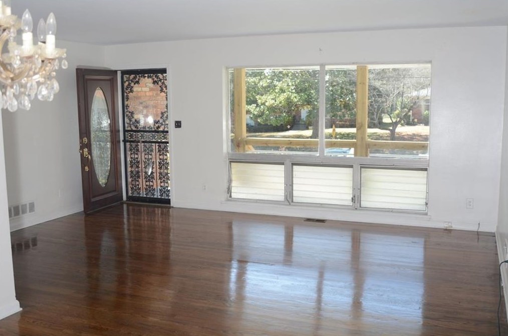 2403 Shamrock Dr, Decatur GA  30032-7149 exterior