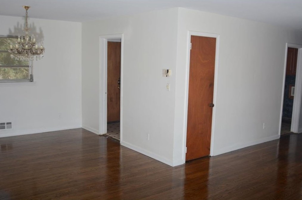 2403 Shamrock Dr, Decatur GA  30032-7149 exterior