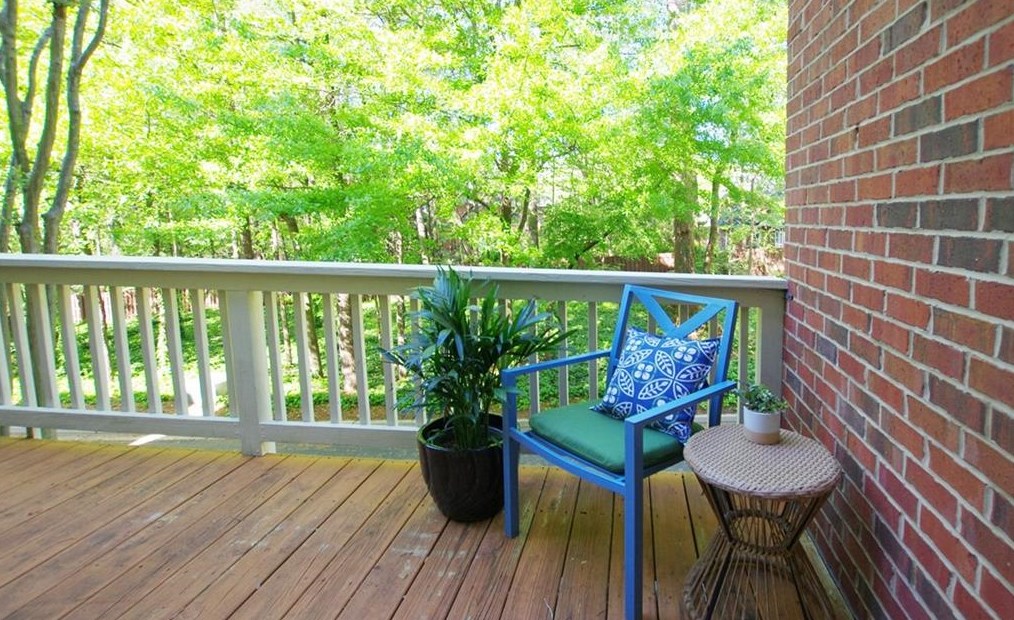 1152 Providence Pl, Decatur GA  30033-3465 exterior