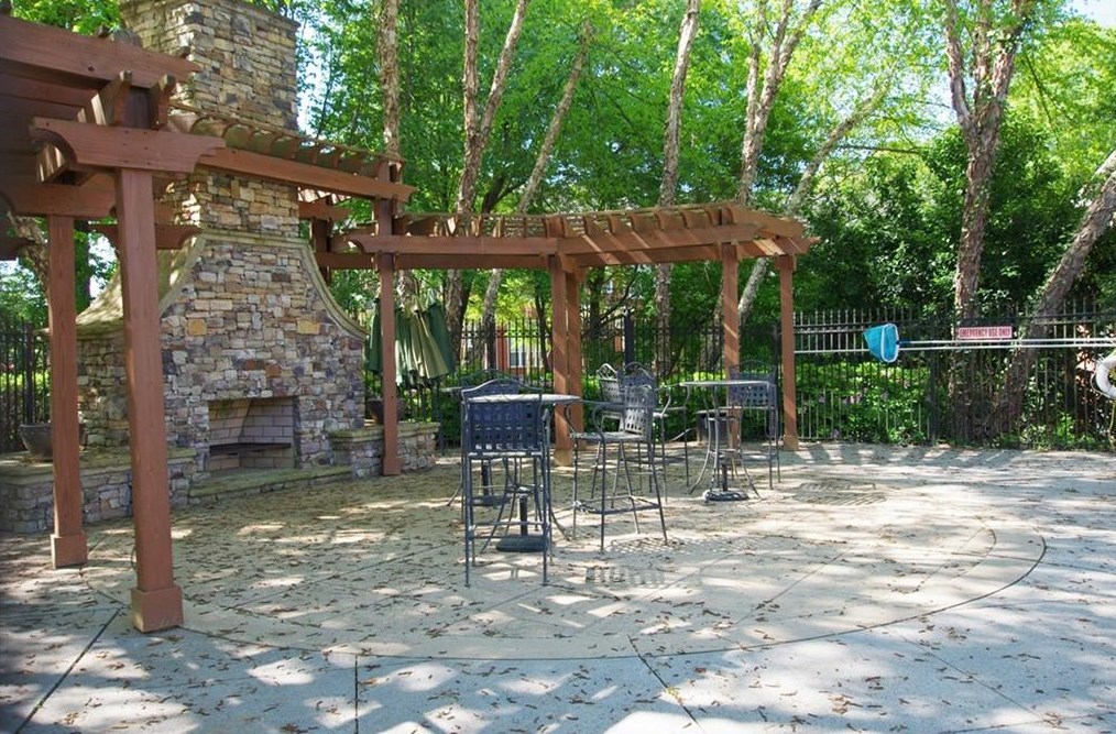 1152 Providence Pl, Decatur GA  30033-3465 exterior