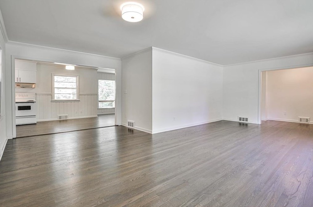 2371 Heather Dr, Decatur GA  30033-2701 exterior