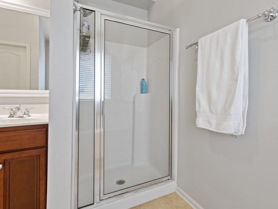 5015 Groover Dr, Smyrna GA  30080-7221 exterior