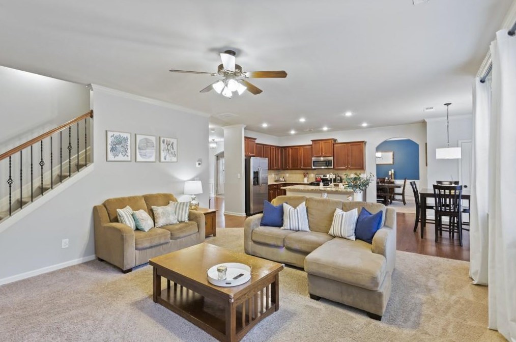 5015 Groover Dr, Smyrna GA  30080-7221 exterior