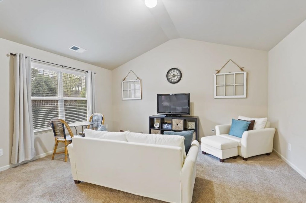 5015 Groover Dr, Smyrna GA  30080-7221 exterior