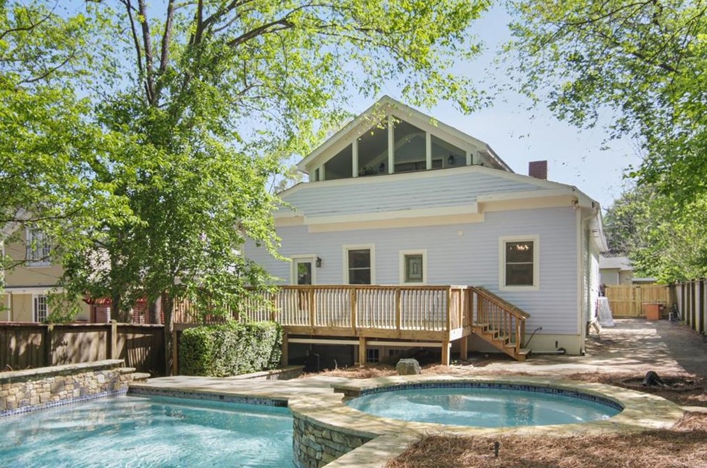 1972 Whittier Ave, Atlanta GA  30318-1049 exterior