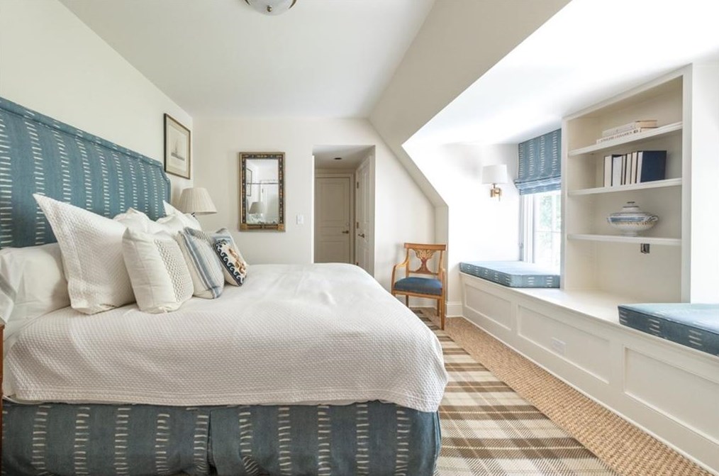 2841 Vernon Rd, Atlanta GA  30305-2934 exterior