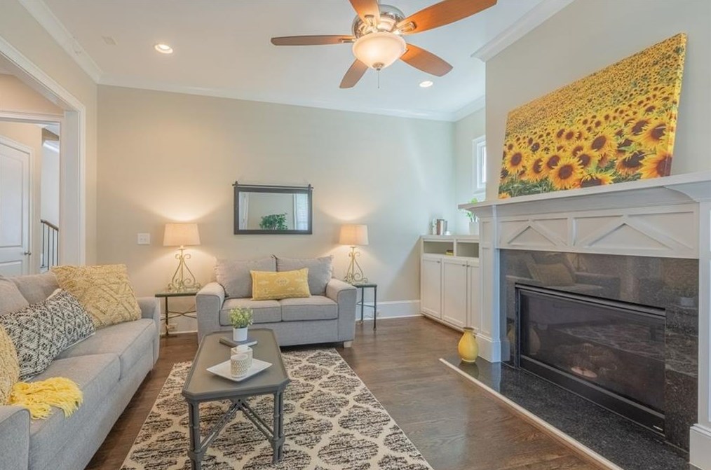 7 Mcevoy Ln, Decatur GA  30030-4412 exterior