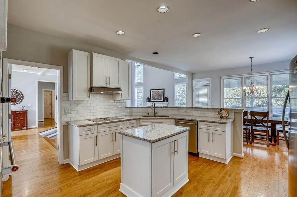 4304 Millside Ct, Smyrna GA  30080-6396 exterior
