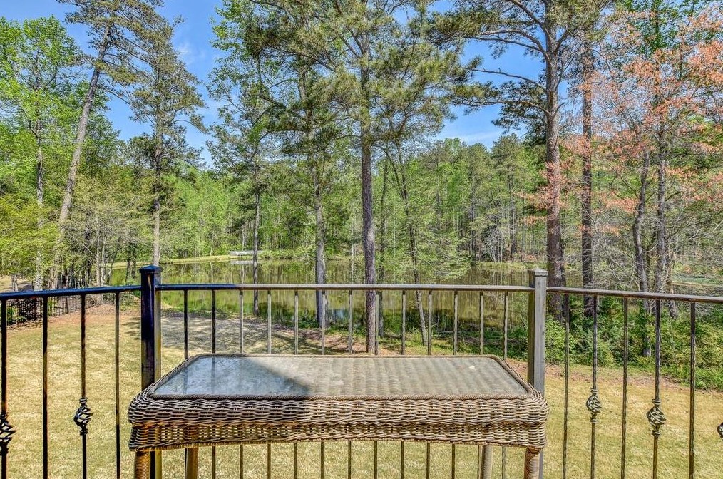 908 Carriage Path, Smyrna GA  30082-4761 exterior