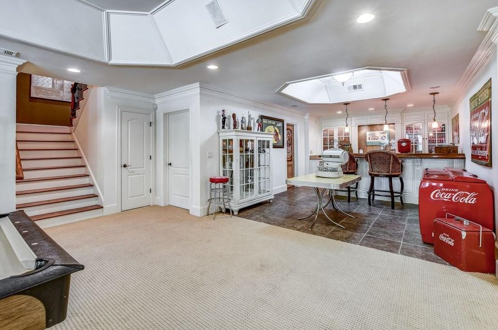 908 Carriage Path, Smyrna GA  30082-4761 exterior