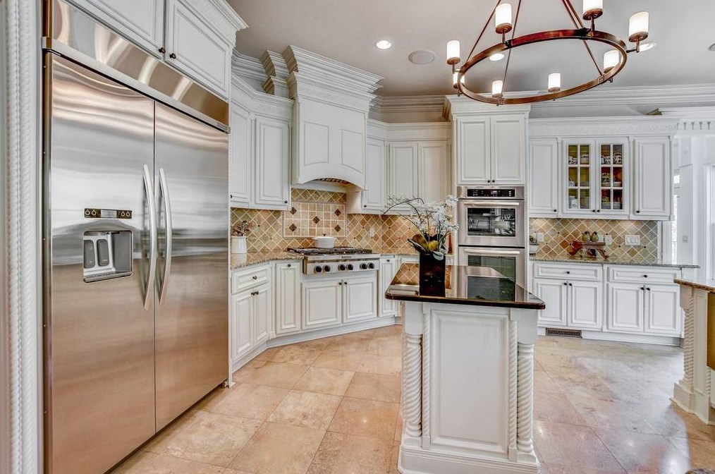 908 Carriage Path, Smyrna GA  30082-4761 exterior