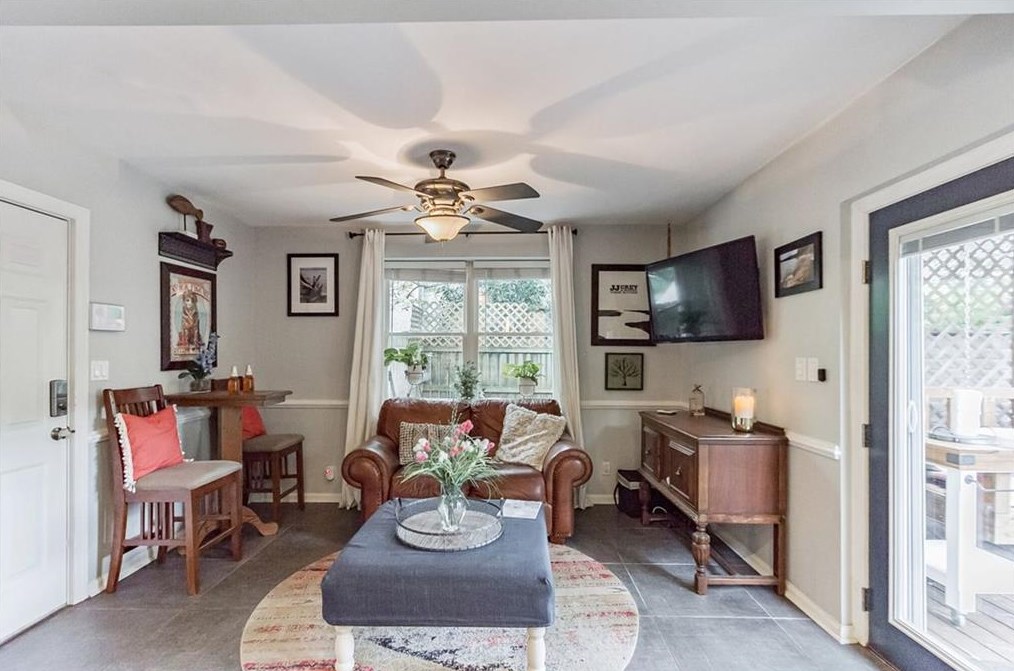 2331 Sanford Rd, Decatur GA  30033-5511 exterior