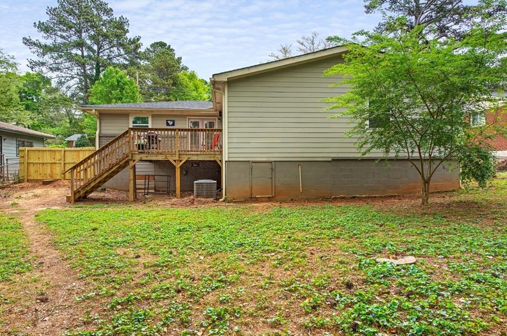 1955 Glenmar Dr, Decatur GA  30032-5147 exterior