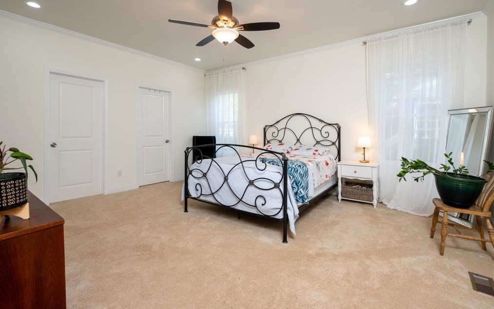 264 Sisson Ave, Atlanta GA  30317-1422 exterior