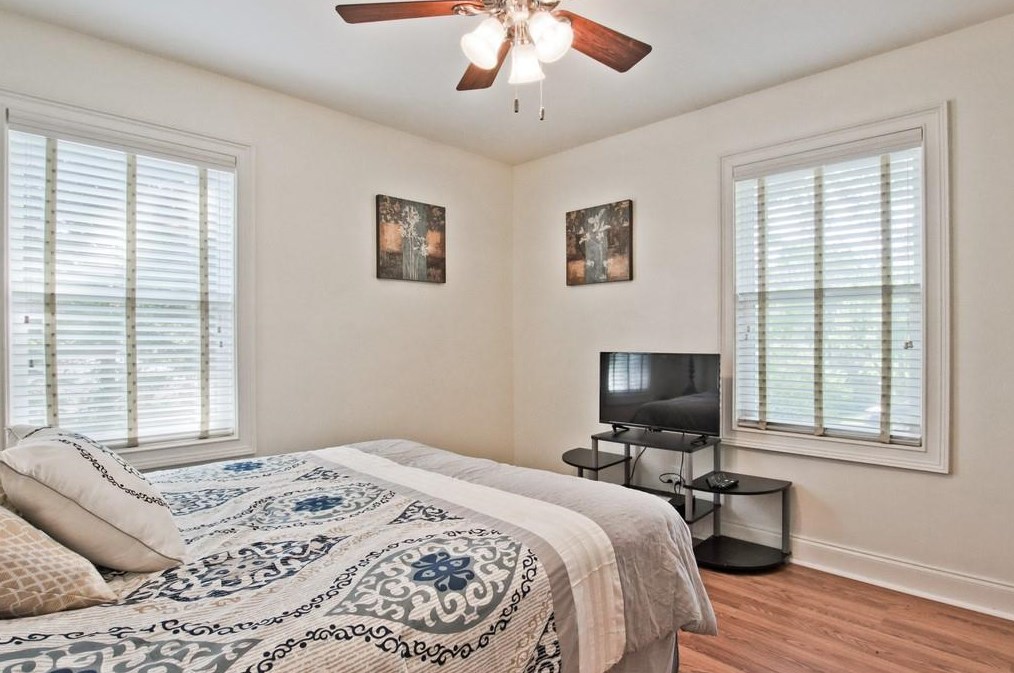 3565 Hickory Cir, Smyrna GA  30080-5613 exterior