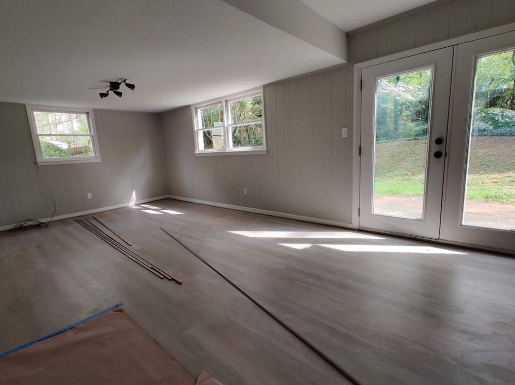 228 Plantation Rd, Smyrna GA  30082-3045 exterior