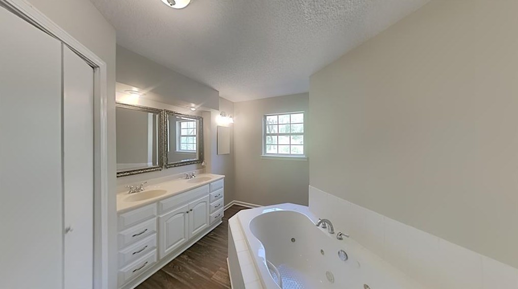 3966 Lehigh Blvd, Decatur GA  30034-5814 exterior