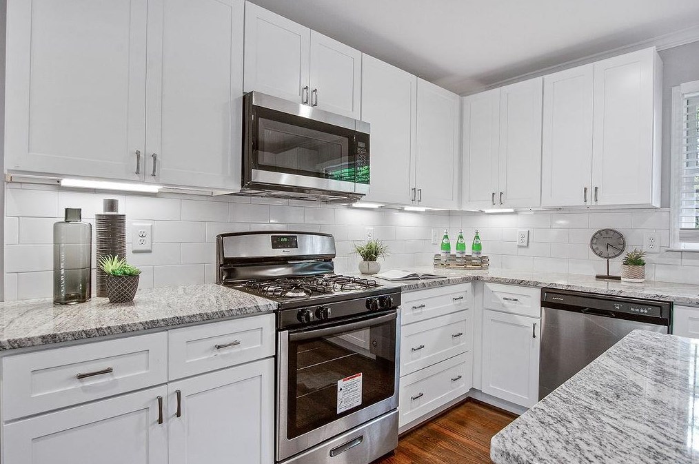 3159 Toney Dr, Decatur GA  30032-6713 exterior