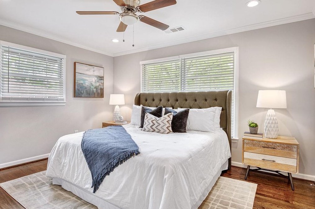 3159 Toney Dr, Decatur GA  30032-6713 exterior