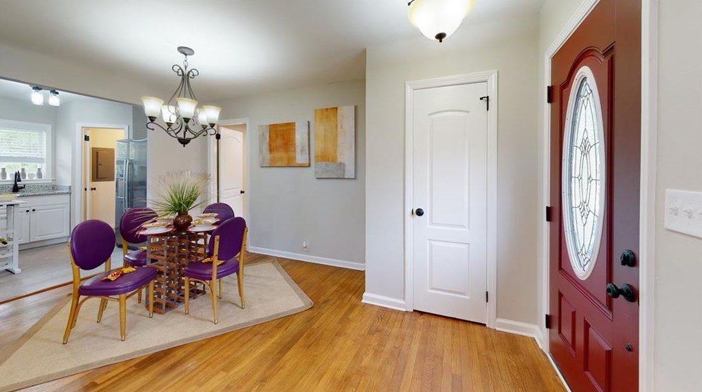 1530 Woodland Cir, Atlanta GA  30316-3160 exterior