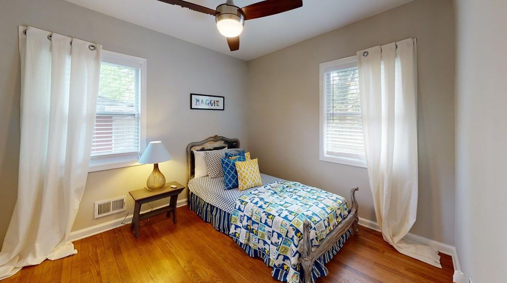1530 Woodland Cir, Atlanta GA  30316-3160 exterior