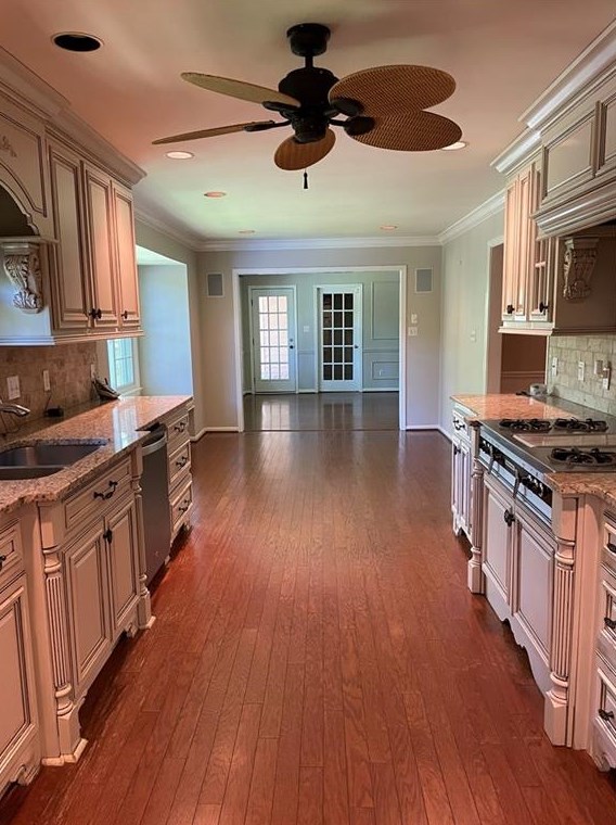 1401 Ragley Hall Rd, Atlanta GA  30319-2517 exterior
