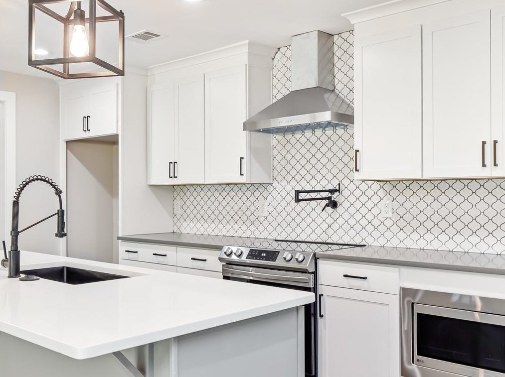2575 Woodgreen Dr, Atlanta GA  30341-5137 exterior