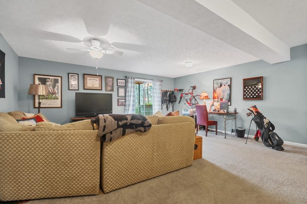 1230 Weatherstone Dr, Atlanta GA  30324-4644 exterior