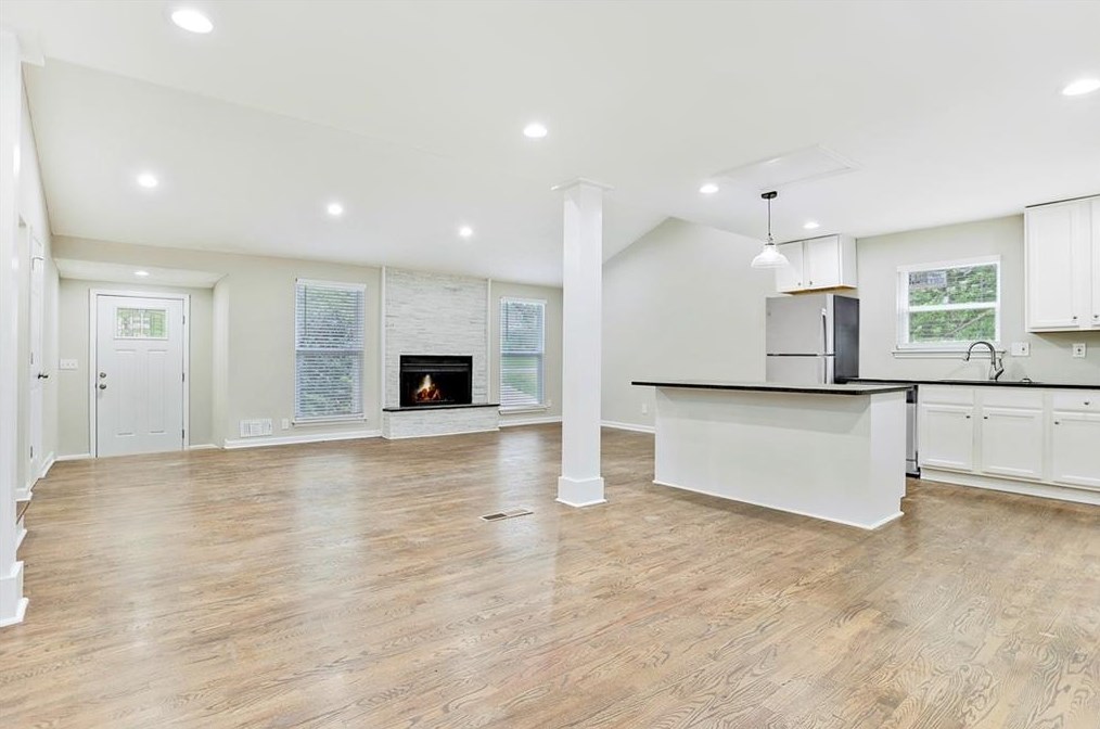 2916 Cocklebur Rd, Decatur GA  30034-3443 exterior