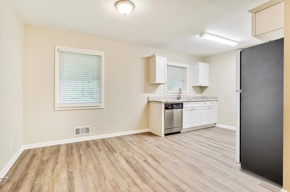 3854 Brookcrest Cir, Decatur GA  30032-3812 exterior