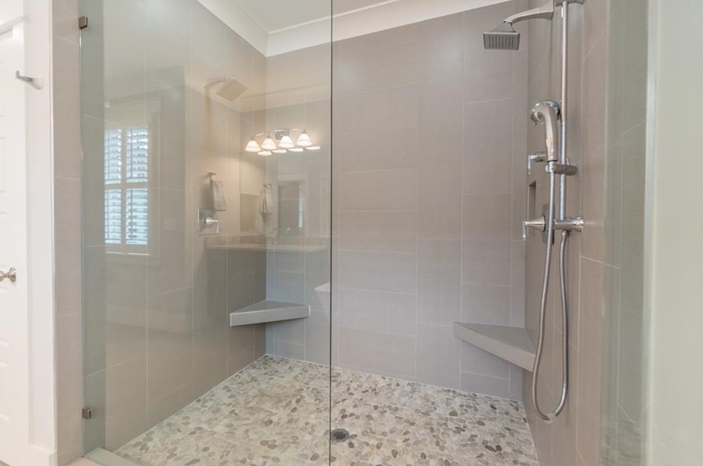 451 3rd Ave, Decatur GA  30030-4237 exterior