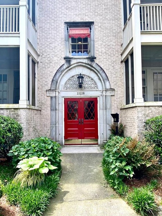 2222 Peachtree Rd, Atlanta GA  30309-1127 exterior