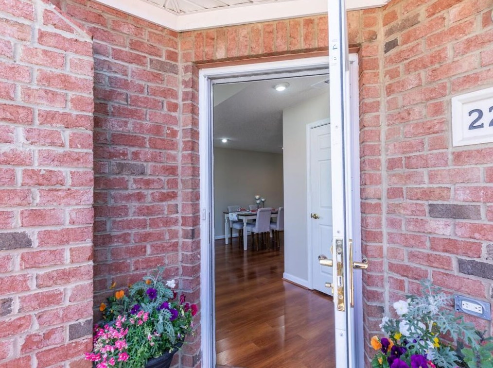 22107 Harvest Rdg Ln, Alpharetta GA 30022-8656 exterior