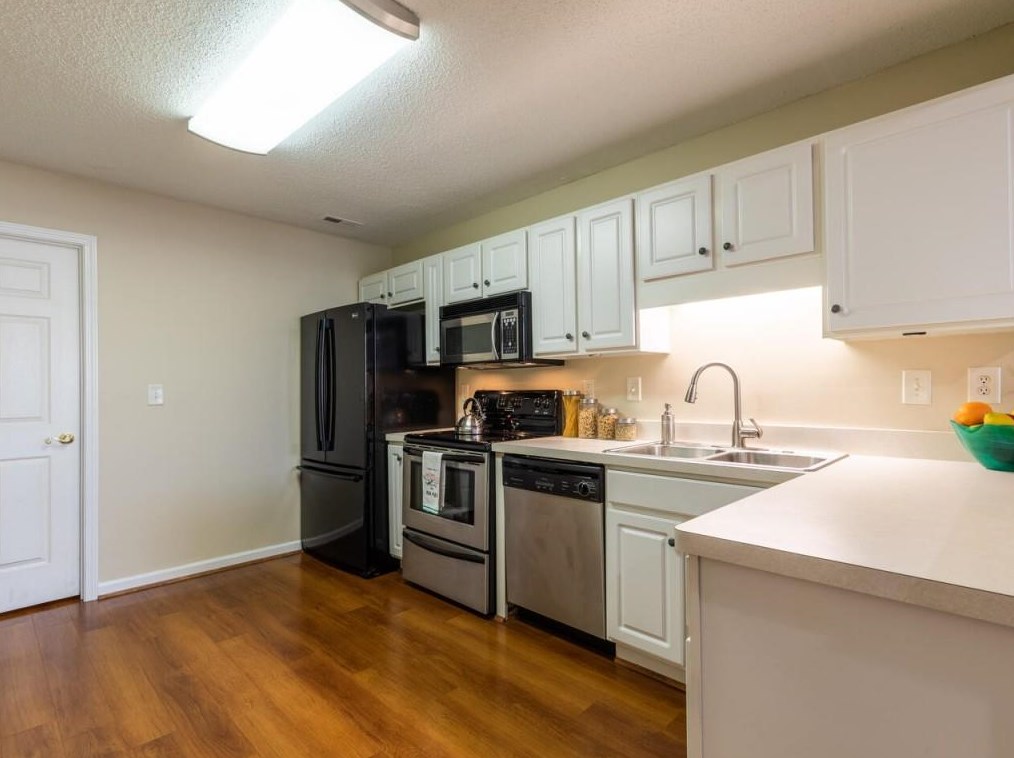 22107 Harvest Rdg Ln, Alpharetta GA 30022-8656 exterior