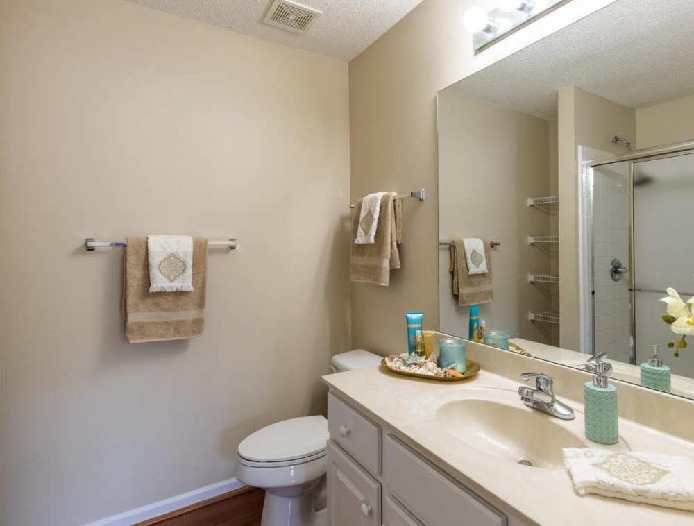 22107 Harvest Rdg Ln, Alpharetta GA 30022-8656 exterior