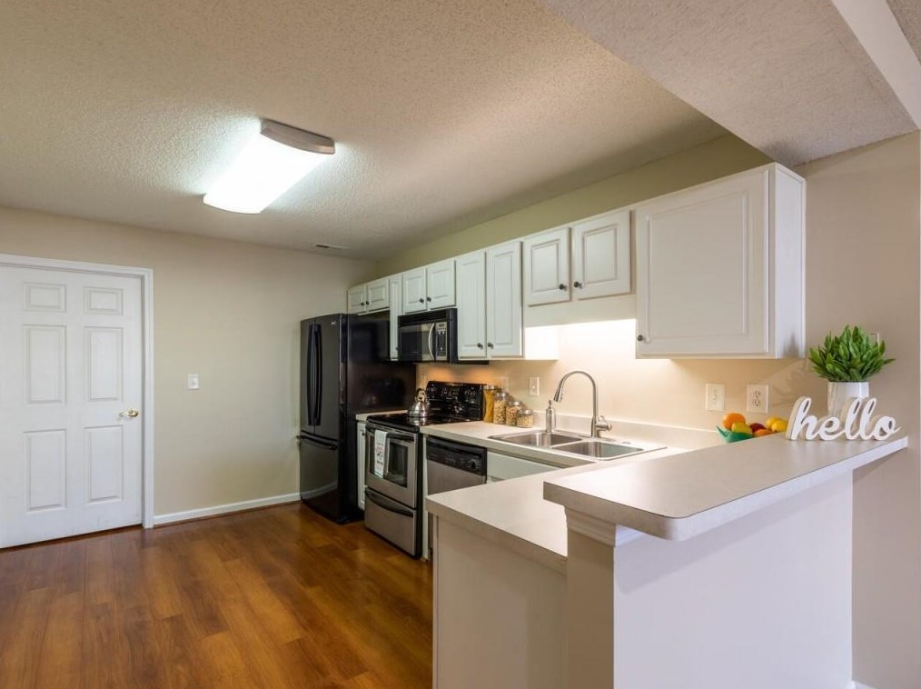 22107 Harvest Rdg Ln, Alpharetta GA 30022-8656 exterior