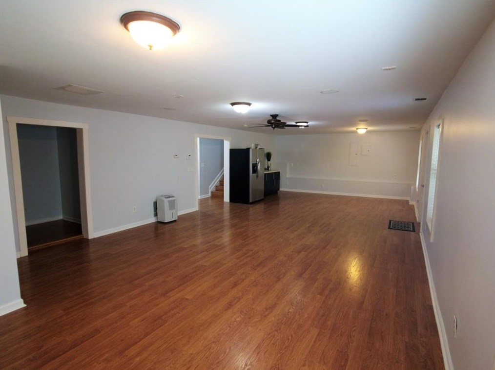 2068 Hatteras Way, Atlanta GA  30318-1083 exterior