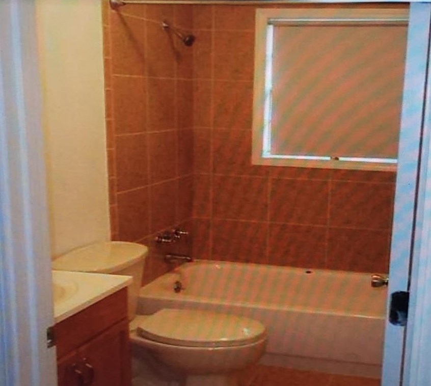 4105 Maplewood Dr, Decatur GA  30035-2346 exterior