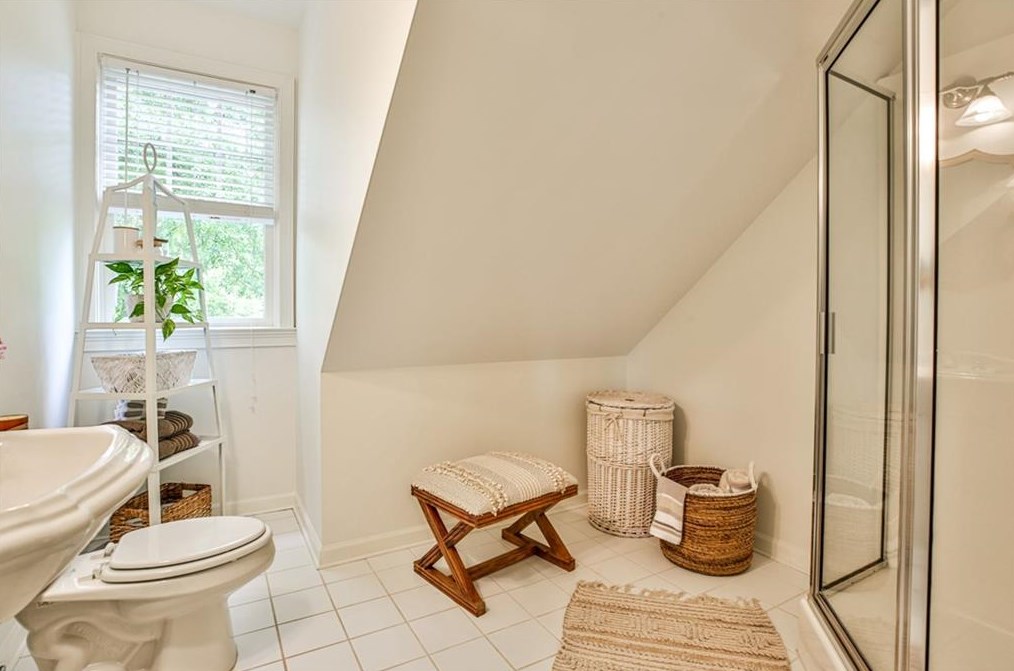 510 Adams St, Decatur GA  30030-5210 exterior