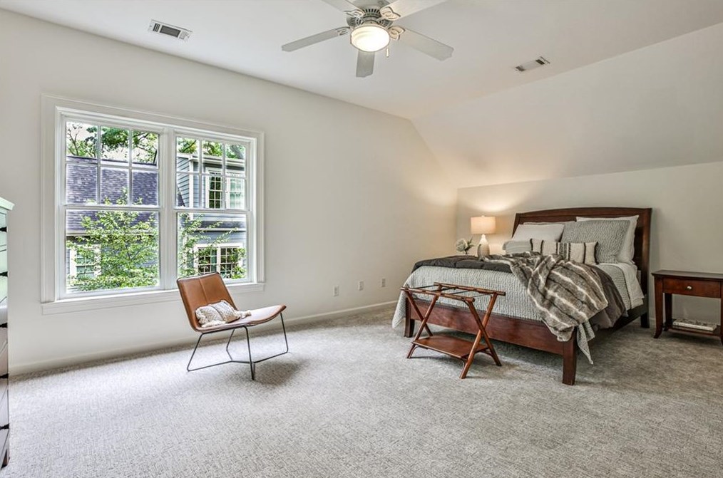 510 Adams St, Decatur GA  30030-5210 exterior