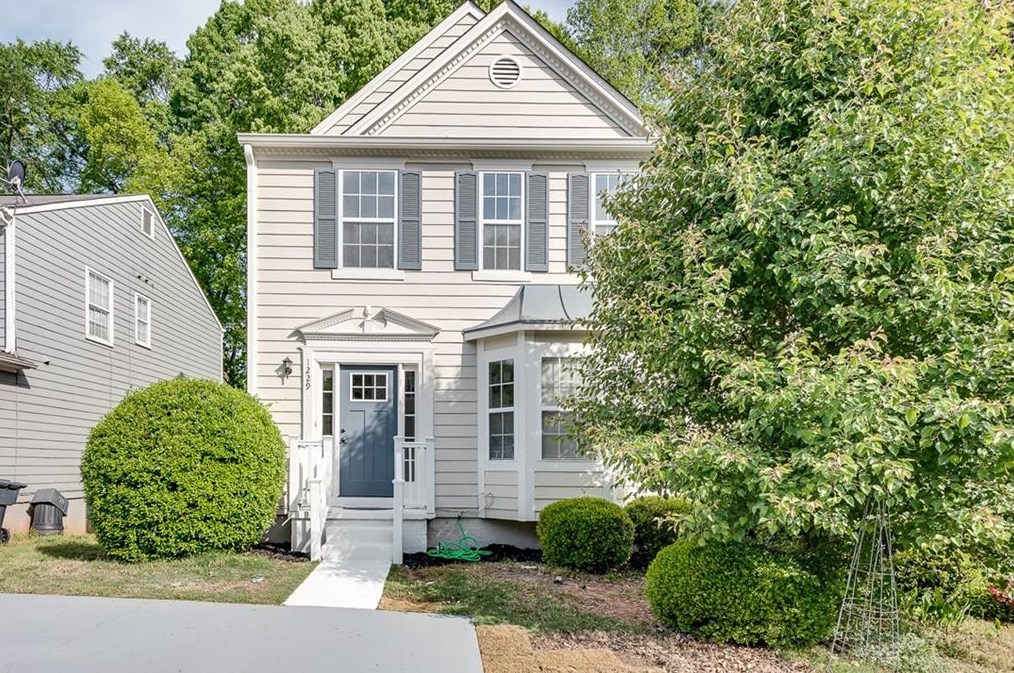 1229 Vintage Pointe Dr, Lawrenceville GA  30044-3283 exterior