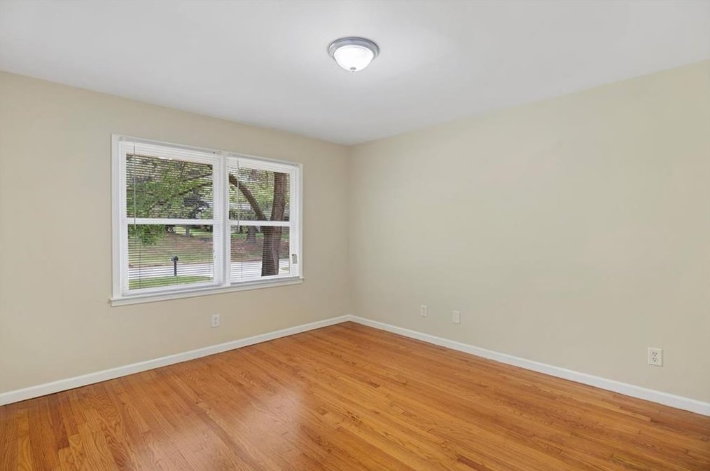 3959 Shadowbrook Pl, Decatur GA  30034-2237 exterior