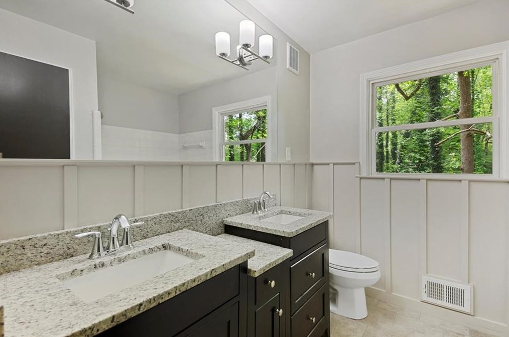 3959 Shadowbrook Pl, Decatur GA  30034-2237 exterior