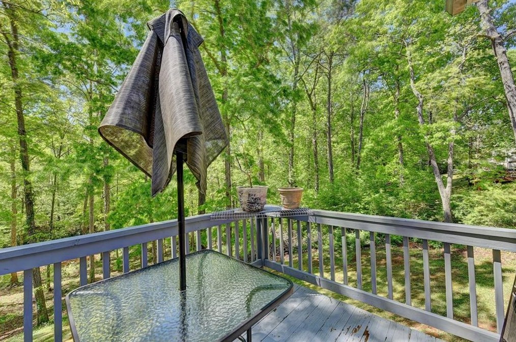 4461 Dogwood Farms Dr, Decatur GA  30034-6305 exterior