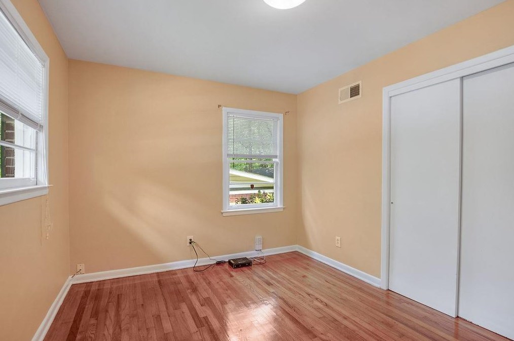 3075 Leafwood Dr, Decatur GA  30033-4408 exterior