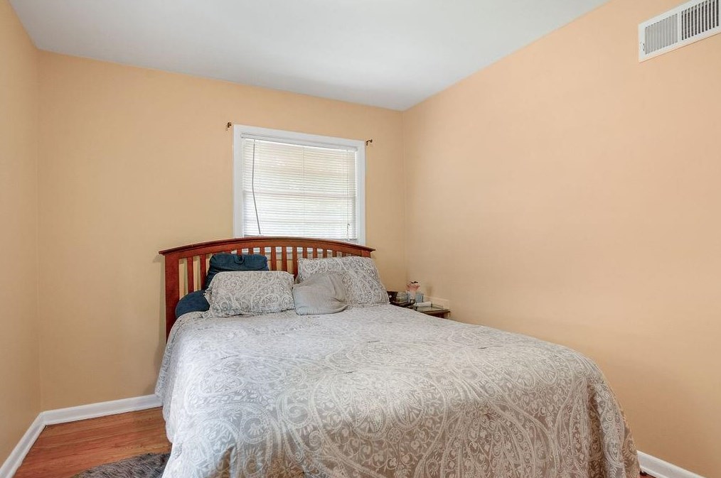 3075 Leafwood Dr, Decatur GA  30033-4408 exterior