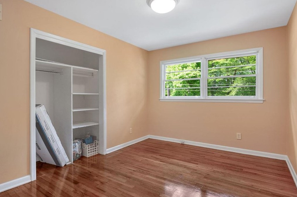 3075 Leafwood Dr, Decatur GA  30033-4408 exterior