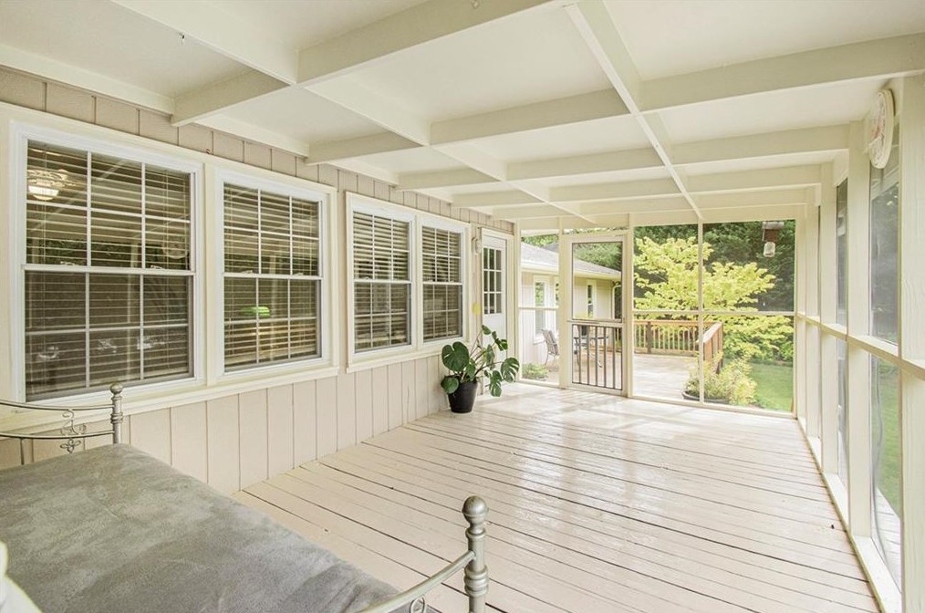 1194 Love St, Smyrna GA  30080-4337 exterior