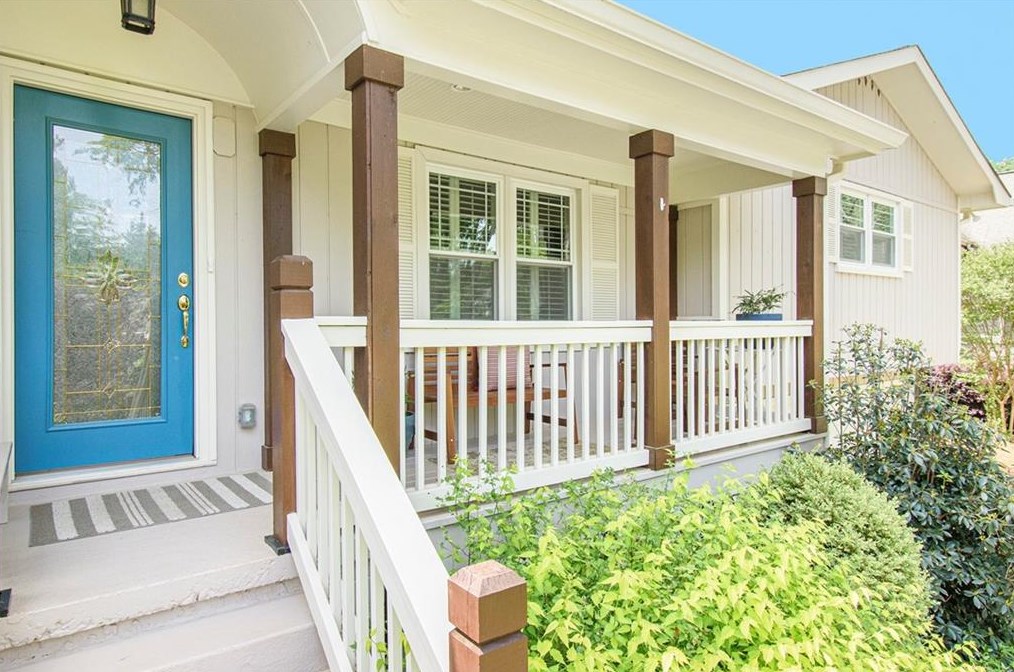 1194 Love St, Smyrna GA  30080-4337 exterior